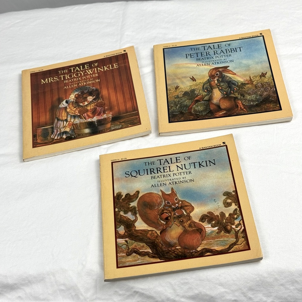 Vintage set of  3 paperback Beatrix Potter books